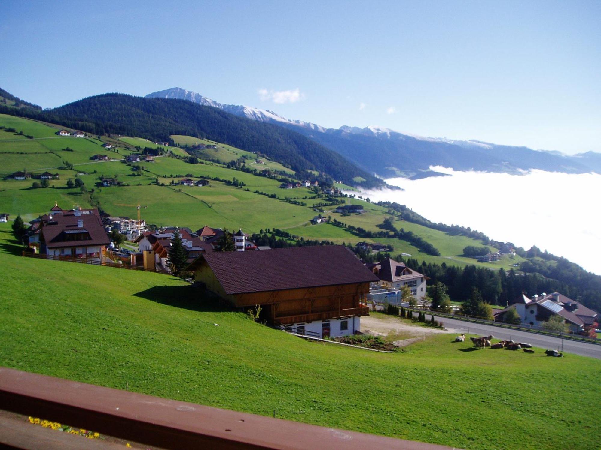 Hotel Alpenfrieden Maranza Exterior foto
