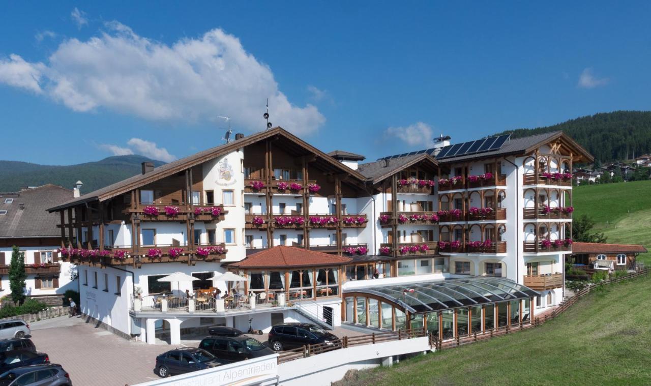Hotel Alpenfrieden Maranza Exterior foto